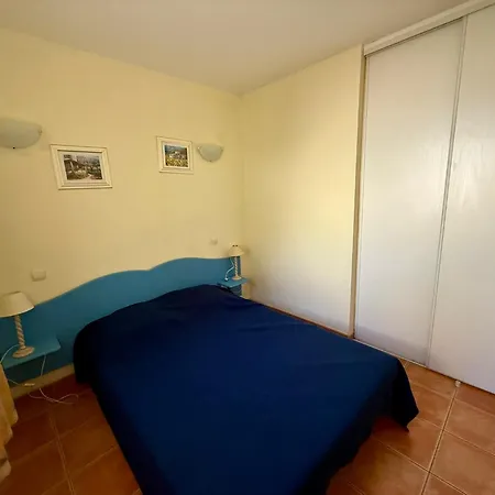 Maison Dans Village Avec Piscine * Gaujac (Gard)