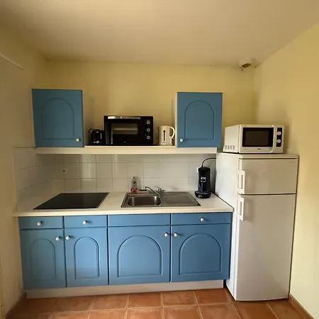 Maison Dans Village Avec Piscine * Gaujac (Gard)
