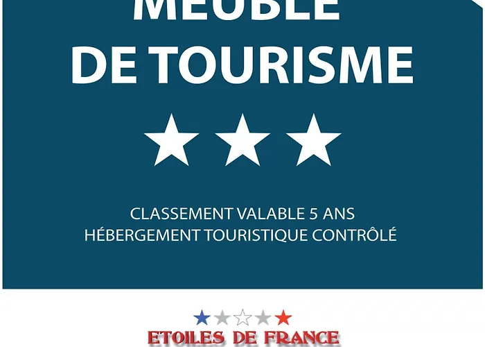 Villa Maison Dans Village Avec Piscine *
